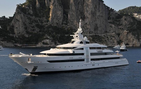 Vibrant Curiosity Yacht